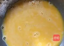 Illustration of how to make eight-inch cocoa chiffon cake 2