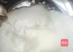 Illustration of how to make chiffon cake 7