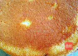 Illustration of how to make chiffon cake 11