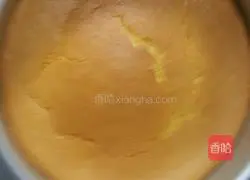 Illustration of how to make light cream chiffon cake 8