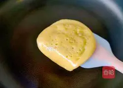 Illustration of how to make yogurt waffles 9