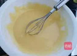 Illustration of how to make eight-inch chiffon cake 6