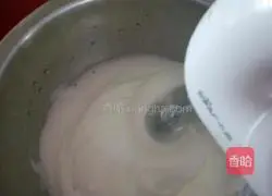 Six-inch cocoa chiffon cake Practice illustration 2