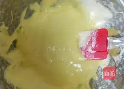 Cream yellow peach cake roll recipe 12