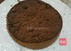 Hazelnut cream filled chocolate layer cake (6 inches) illustration 11