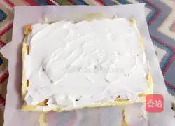 Illustration of how to make cream cake roll 18