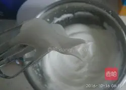 Illustration of how to make eight-inch chiffon heart-shaped cake 8