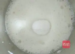 Illustration of how to make original chiffon cake 8