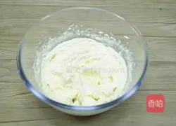 Illustration of how to make bean curd cake rolls 12