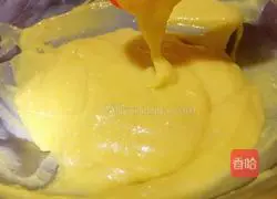 Illustration of how to make eight-inch chiffon cake 5