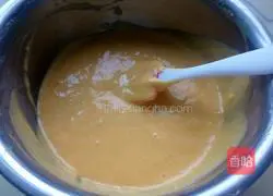 Pumpkin Chiffon Cake Recipe Illustration 4