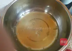 Illustration of how to make eight-inch chiffon cake 8