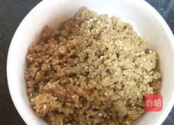 Illustration of how to make spiced shortbread 1