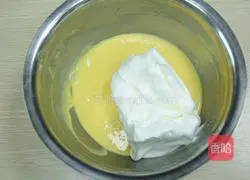 Illustration of how to make original cake rolls 7
