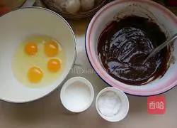 Hazelnut sponge cake recipe 2