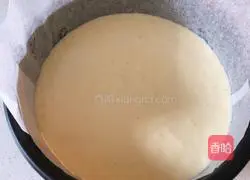 Illustration of how to make six-inch sponge cake 12