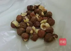 Hazelnut cream filled chocolate layer cake (6 inches) illustration 8