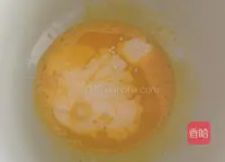 Red Velvet Striped Cake Roll Recipe Illustration 4