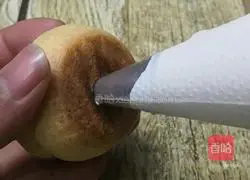 Illustration of how to make cream puffs 11