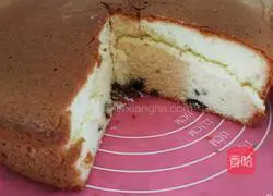 Illustration of how to make 8-inch perfect chiffon cake 10