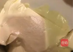 Illustration of how to make eight-inch chiffon cake 15