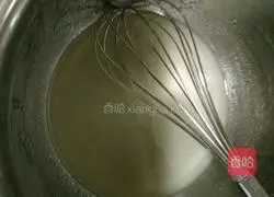 Banana Chiffon Cake Recipe Illustration 2