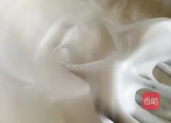 Illustration of how to make eight-inch chiffon cake (back-egg method) 7