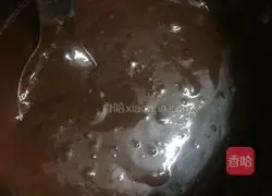 Chocolate Cake Roll Recipe Illustration 5