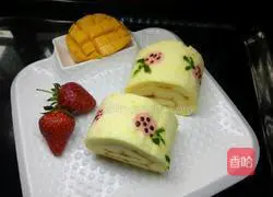 Hand-painted strawberry cake roll recipe 21