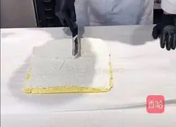 Illustration of how to make Earl Gray milk tea cream cake roll 7