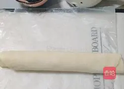 Illustration of making honey bean cheese cake 2