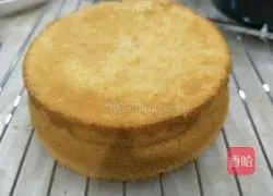 Illustration of how to make chiffon cake 15