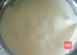 Raisin Chiffon Cake Recipe Illustration 14