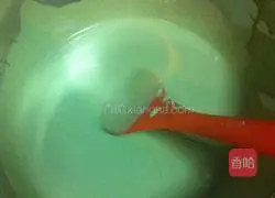 Honey Bean Matcha Red Velvet Cake Roll Recipe Illustration 21