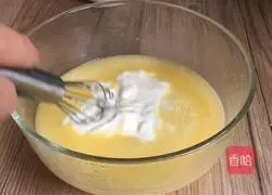 Dried Fruit Yogurt Muffin Recipe Illustration 8