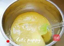 Illustration of how to make chiffon cake 13