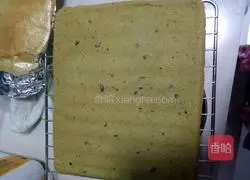 Blackcurrant Matcha Cake Roll Recipe Illustration 12