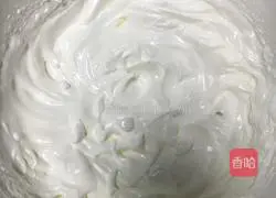 Illustration of how to make six-inch chiffon cake 6