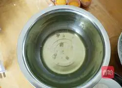 Separate eggs Rice flour sponge cake recipe 5