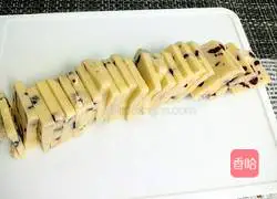  Illustration of how to make cranberry cookies 10