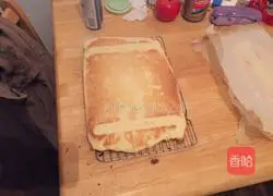 Swiss Cake Roll Recipe Illustration 5