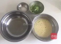 Illustration of how to make eight-inch chiffon cake with clear juice 1