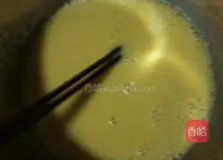Illustration of how to make chiffon cake 3