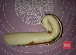 Illustration of how to make chive meatloaf 8