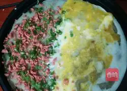 Illustration of how to make egg and ham pancakes 5