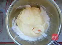 Blueberry Coconut Cake Roll Recipe Illustration 9