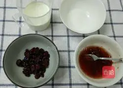 Double Berry Cake Roll Recipe Illustration 15