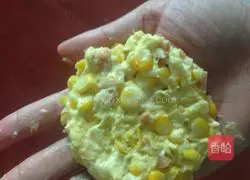 Illustration of how to make fried corn tortillas 5