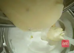 Passion Fruit Chiffon Cake Recipe Illustration 11