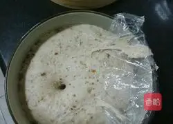 Illustration of how to make red date and walnut steamed buns 4